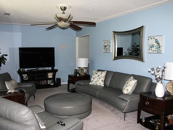 2nd image of 114 Avalon Dr