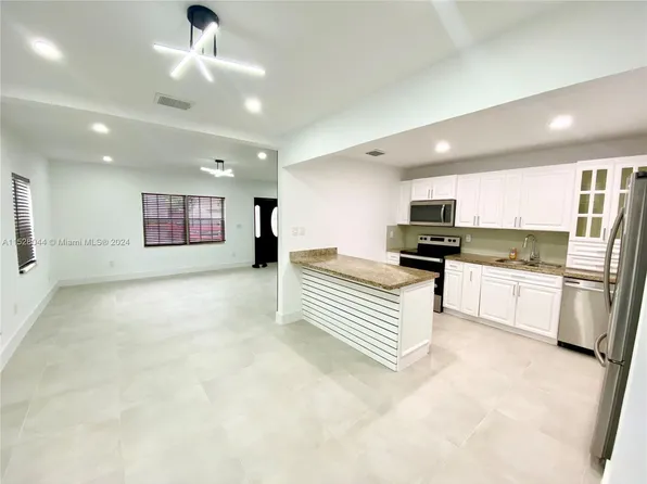 340 Tamiami Blvd, Miami, FL 33144