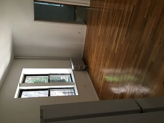 Rented by Michael Palmieri, LREB | media 10