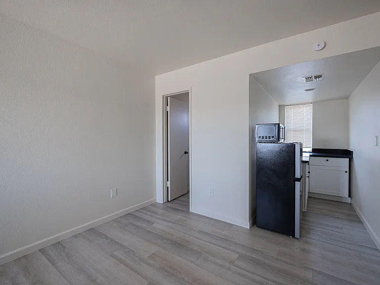 1915 N 26th Place, Phoenix Az — Photo 8