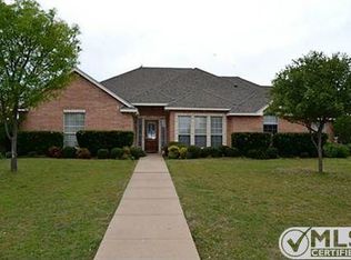 2816 Coventry Rd, Crowley, TX 76036