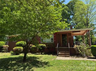6410 Rockwell Blvd, Charlotte, NC 28269