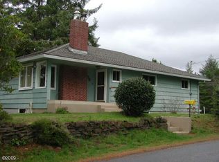 105 Hillcrest St, Lincoln City, OR 97367