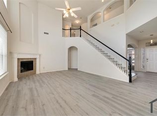 1402 Mule Deer Dr, Arlington, TX 76002