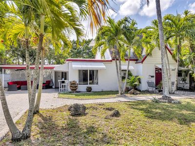 1960 NE 182nd St, North Miami Beach, FL, 33162