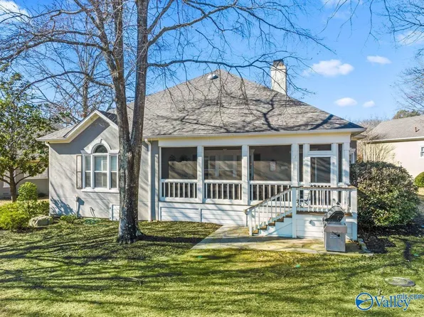 114 Ridgewood Cir, Union Grove, AL 35175