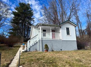 310 Draper Ave, Pulaski, VA 24301