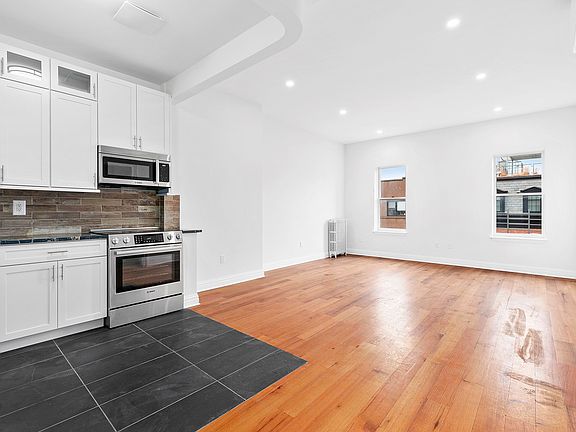 5th image of 293 Henry St #5B