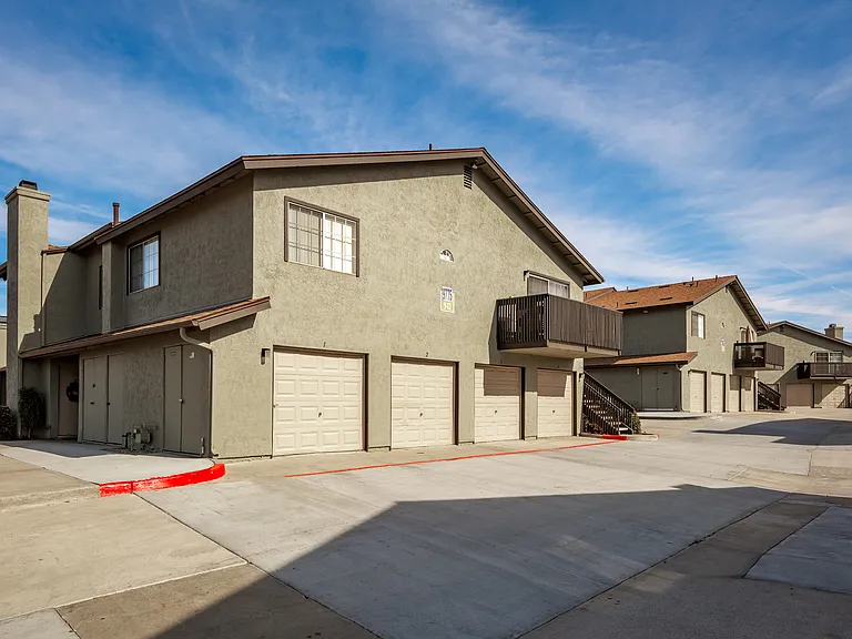 Arbors Apartments — Photo 19
