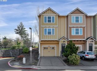 9938 SE Old Town Ct, Happy Valley, OR 97086