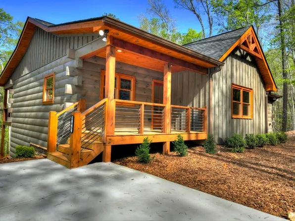 245 Moonstone Dr, Ellijay, GA 30540