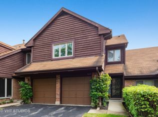609 Picardy Cir, Northbrook, IL 60062