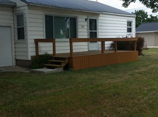 1922 Washington Ave, Iowa Falls, IA 50126