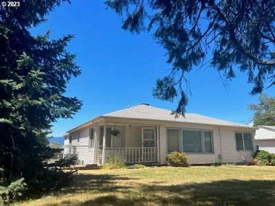 3146 Garden Valley Rd, Roseburg, OR, 97471