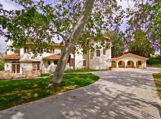 10052 Cowan Heights Dr, Santa Ana, CA 92705