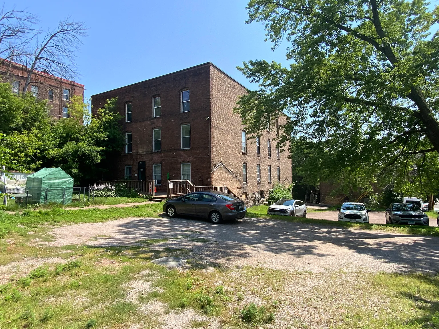 1728 W 1st St — Photo 1