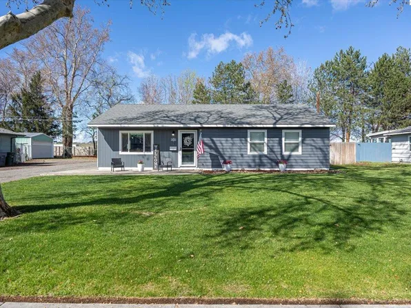 1317 Cottonwood Dr, Richland, WA 99354