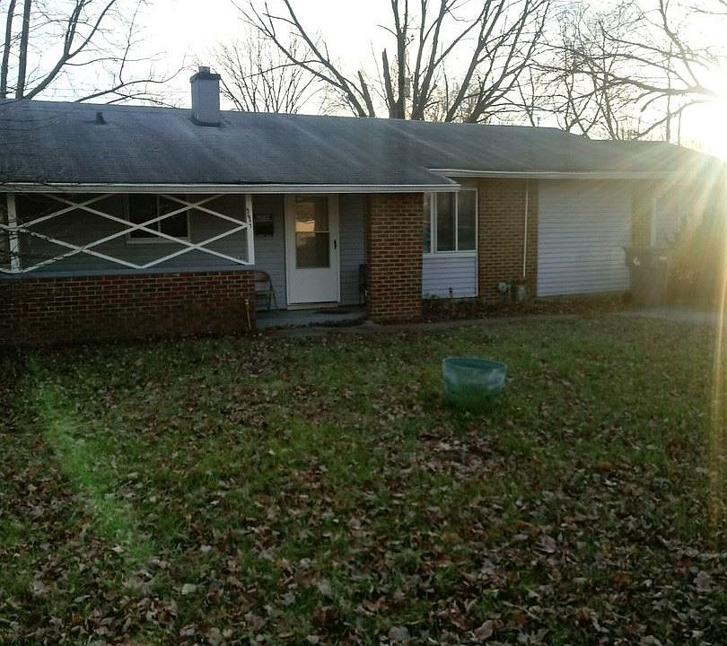 1st image of 5637 E 42nd St
