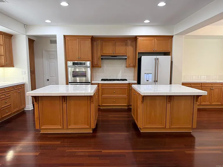 1472 Canoe Creek Way — Photo 15