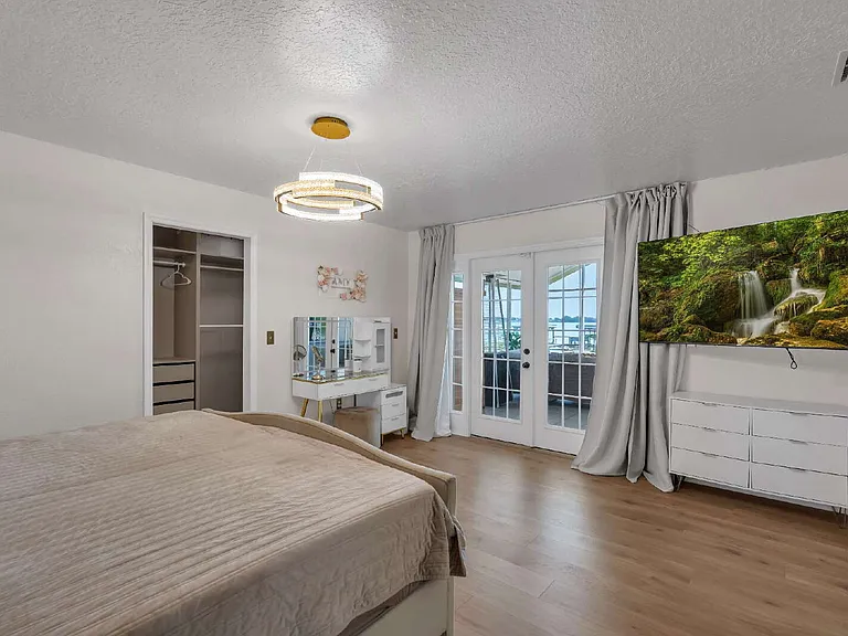 606 N Shore Dr — Photo 34