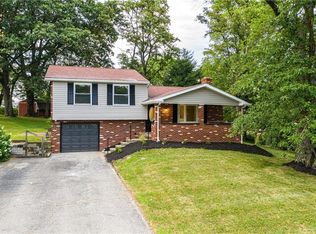 170 Princeton Dr, Aliquippa, PA 15001