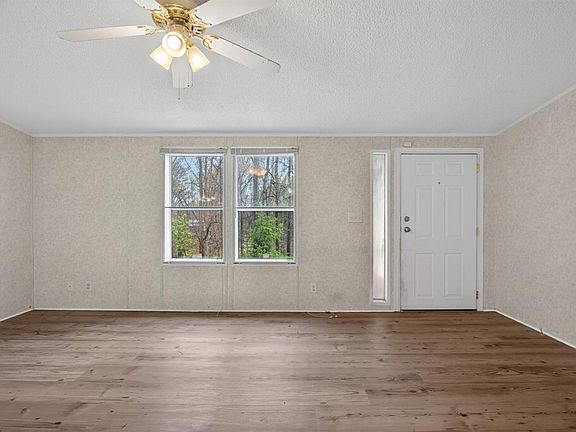 2nd image of 140 Garford Rd