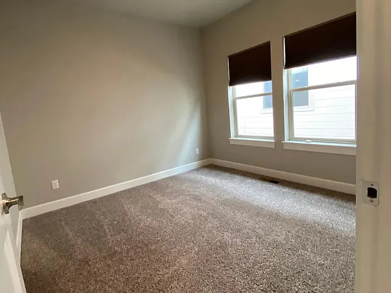 5368 N Mitchum Ave — Photo 20