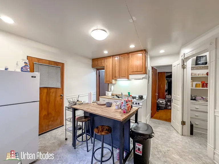 2823 W Shakespeare Ave #1 — Photo 2