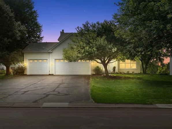 937 Briar Glen Ln, Woodbury, MN 55129