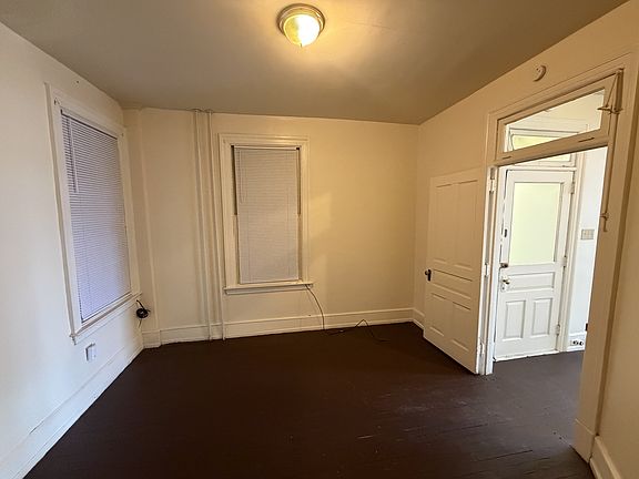 5th image of 132 W Market St