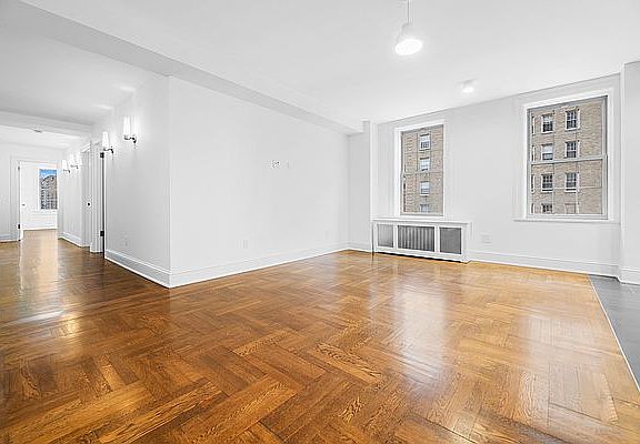 4th image of 697 W End Ave #8G