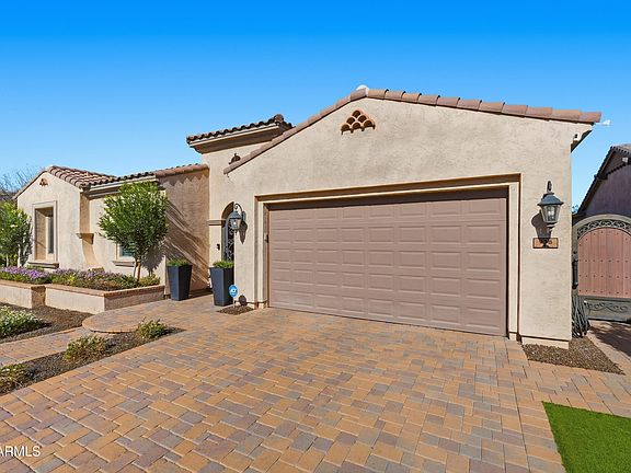 4th image of 938 E PARKVIEW Drive