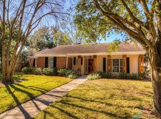 2602 Briarbrook Dr, Houston, TX 77042
