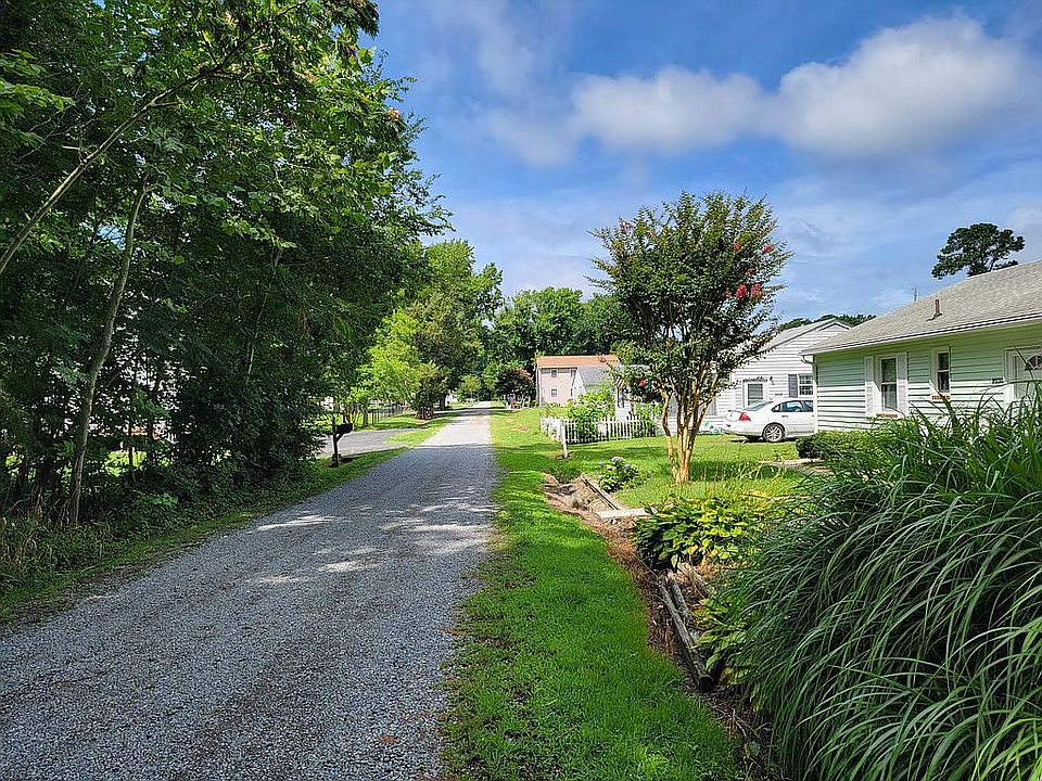 283 Waterview Dr, Dunnsville, VA 22454 Zillow