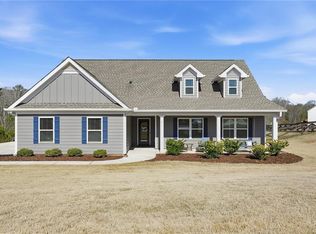 511 Grand Oaks Ave, Bethlehem, GA