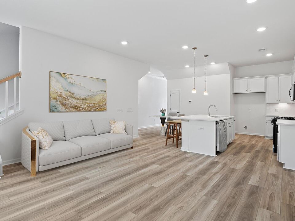 1st image of 4068 Ohear Ave #4