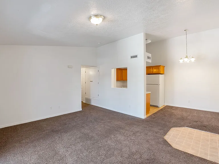 1295 W 1480 N — Photo 12