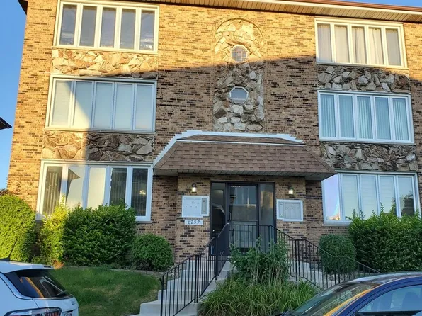6257 S Newland Ave APT 2N, Chicago, IL 60638