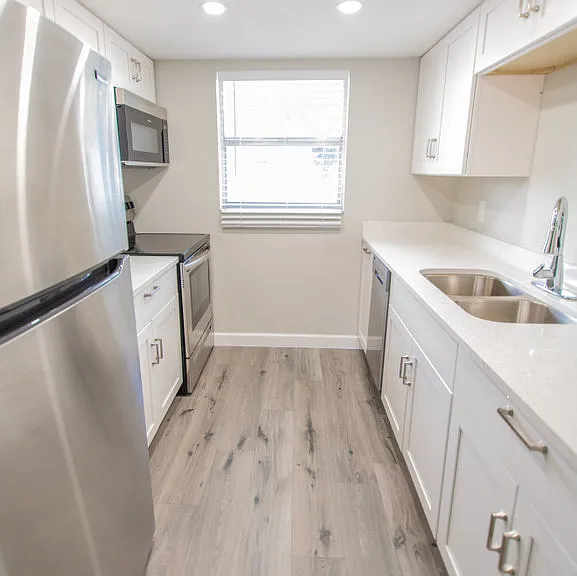 124 N Jefferson Ave #2 — Photo 7