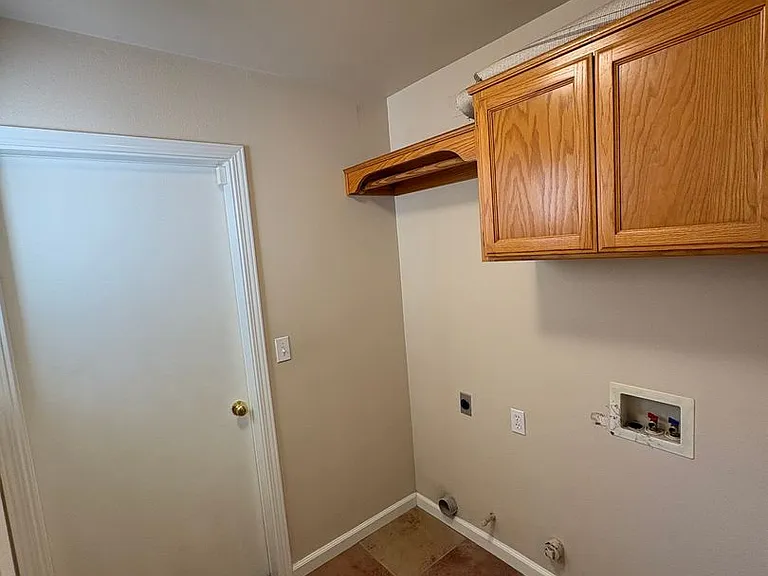 1422 E Mesa Ct — Photo 6