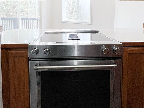 4th image of 3664 Mirage Cir