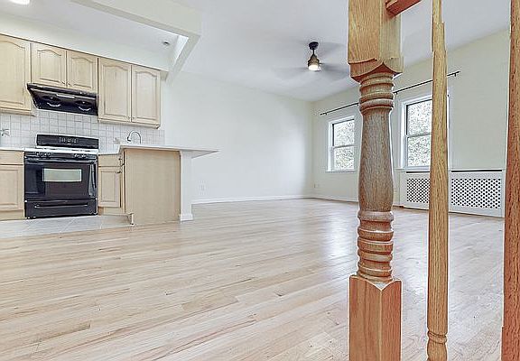 2nd image of 66-30 Saunders St #2