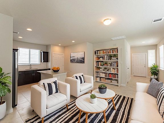 5th image of 354 Hotrus Dr