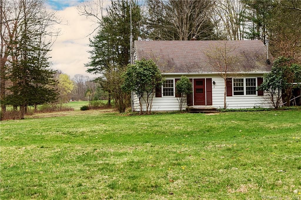 19 Storrs Heights Rd, Mansfield, CT 06268 Zillow