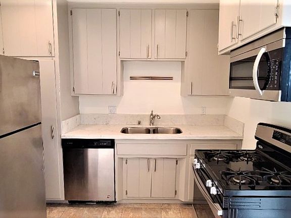 5th image of 331 W Robinson Ave APT E