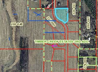 21109 Woodridge Ln, Shell Rock, IA 50670