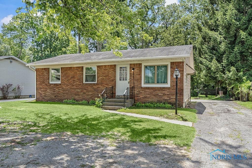 6607 Hill Ave, Toledo, OH 43615 | Zillow