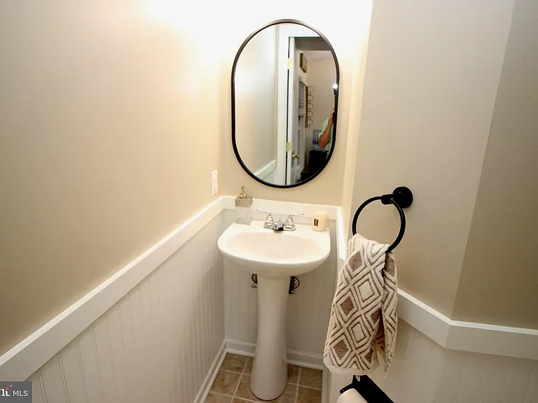 26 Steeplechase Cir — Photo 11