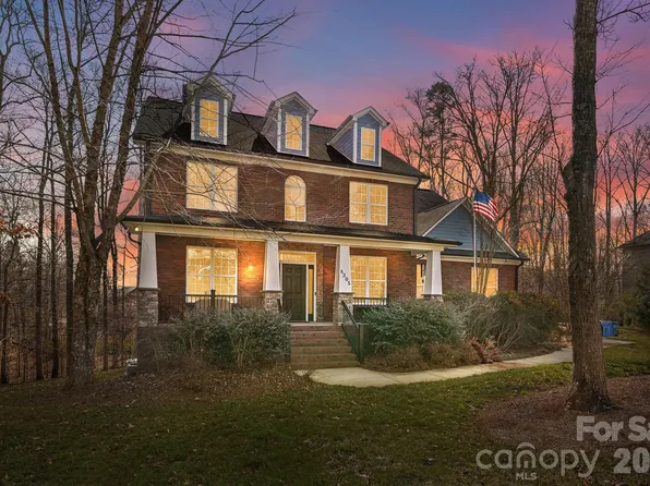 8205 Curico Ln, Mint Hill, NC 28227
