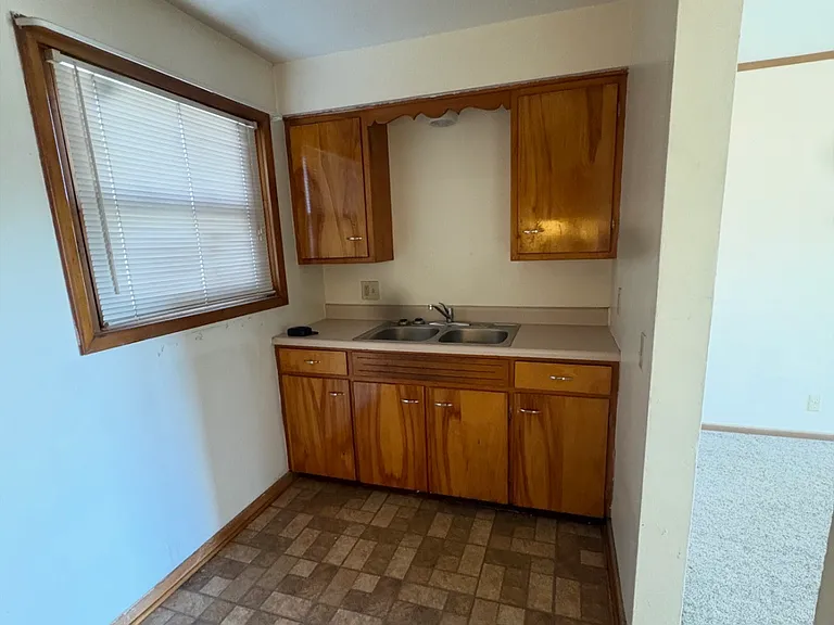 305 Mississippi St SE #2W — Photo 4